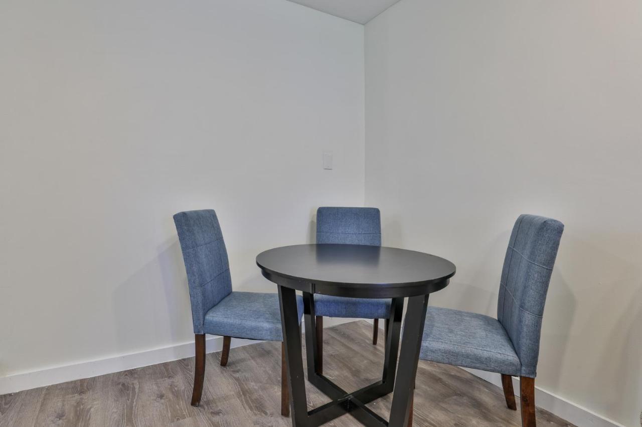 M20 Rentals Modern Apartment 2Bd 1Ba Centrally Located Salem, Nh Bagian luar foto