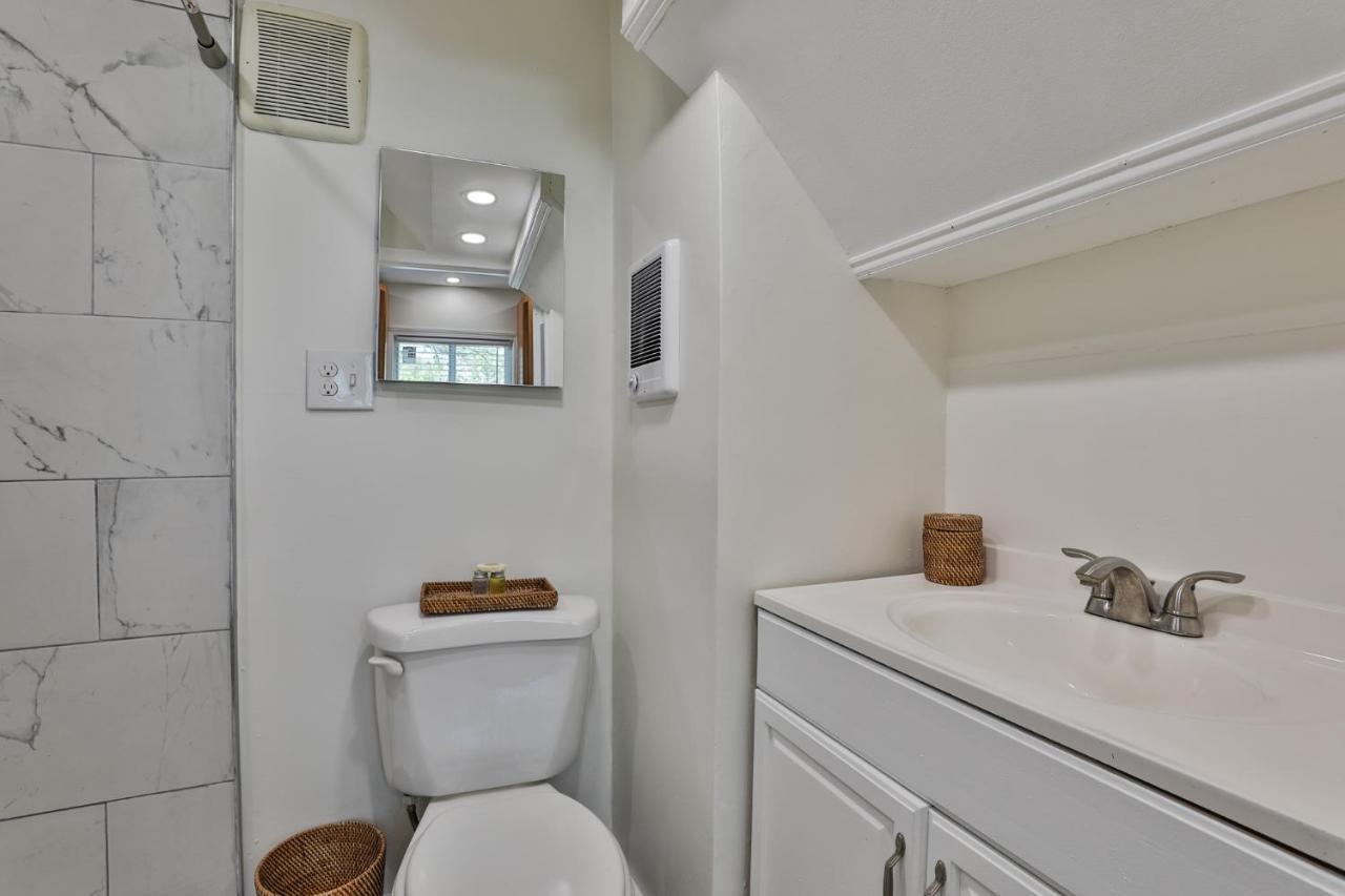M20 Rentals Modern Apartment 2Bd 1Ba Centrally Located Salem, Nh Bagian luar foto