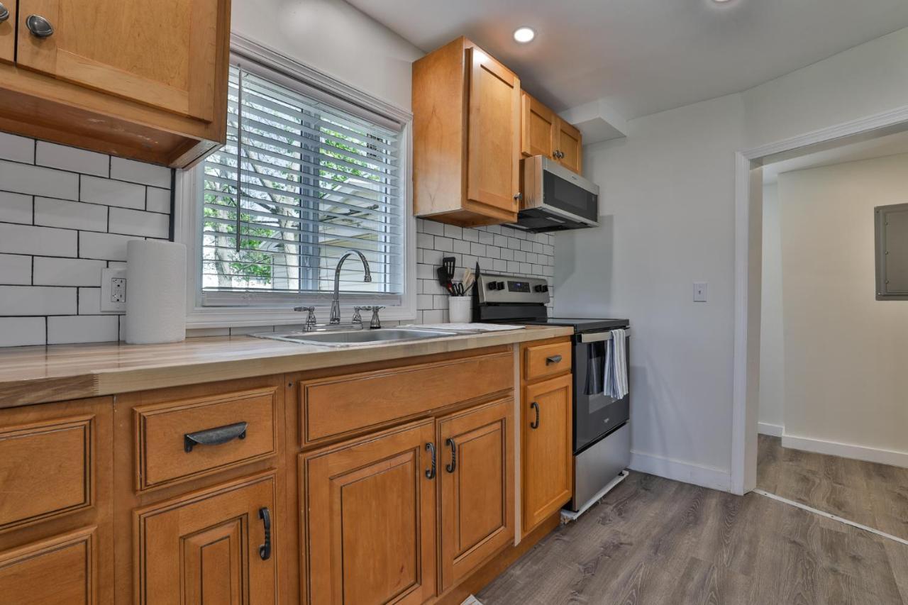 M20 Rentals Modern Apartment 2Bd 1Ba Centrally Located Salem, Nh Bagian luar foto